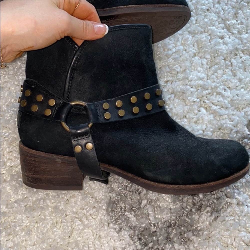 UGG Booties- hardly worn, size 8